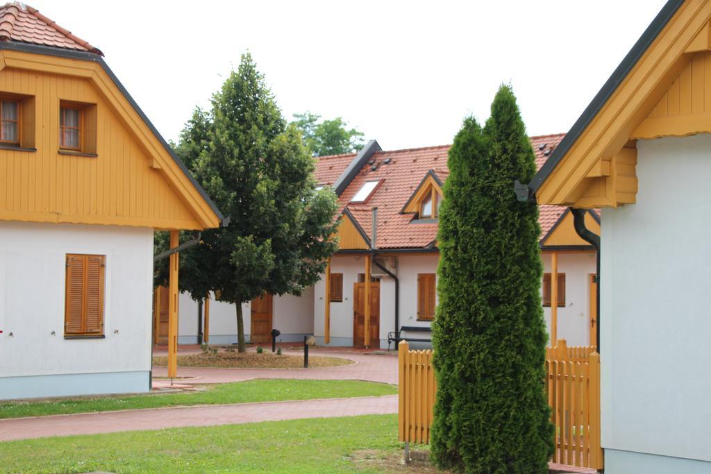 Apartma Trobentica 15 Alsómarác Szoba fotó
